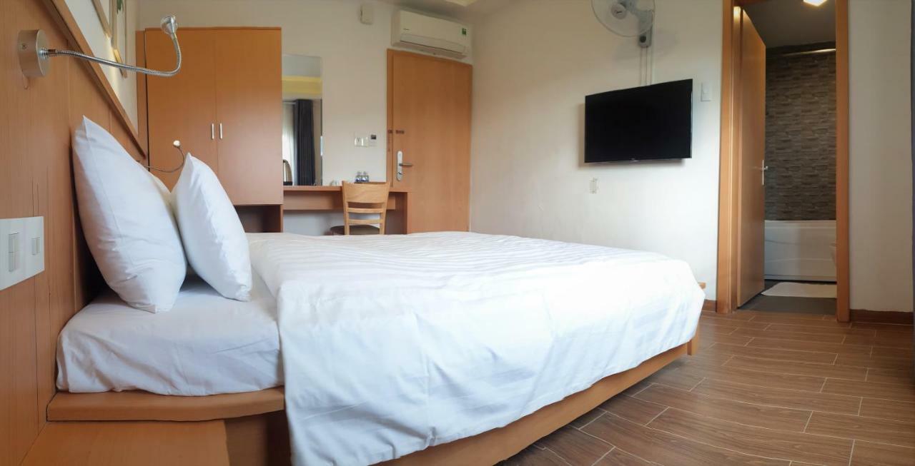 Mio Hotel Куїнон Екстер'єр фото